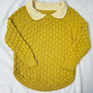 Muster yellow sweater size S